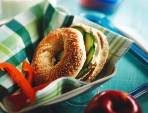 Ahorn-Gurken-Bagels