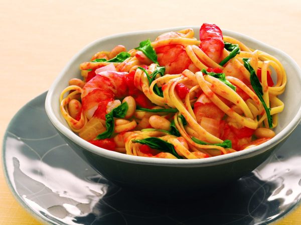 rezept-linguini-mit-shirmps-in-ahorn-tomatensauce