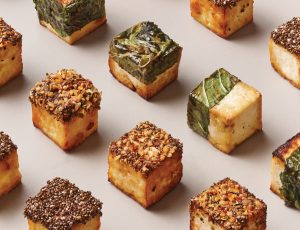 Karamellisierte Tofu-Würfel