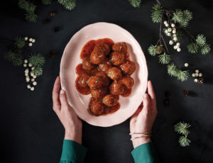 Vegane Frikadellen in Tomatensauce
