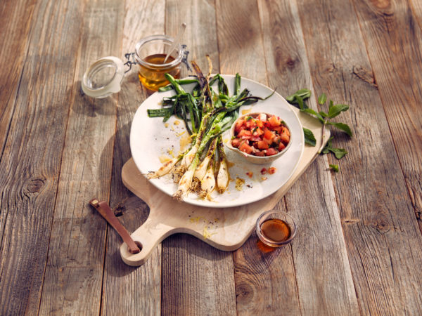 00024_Gegrillte-Lauchzwiebeln1