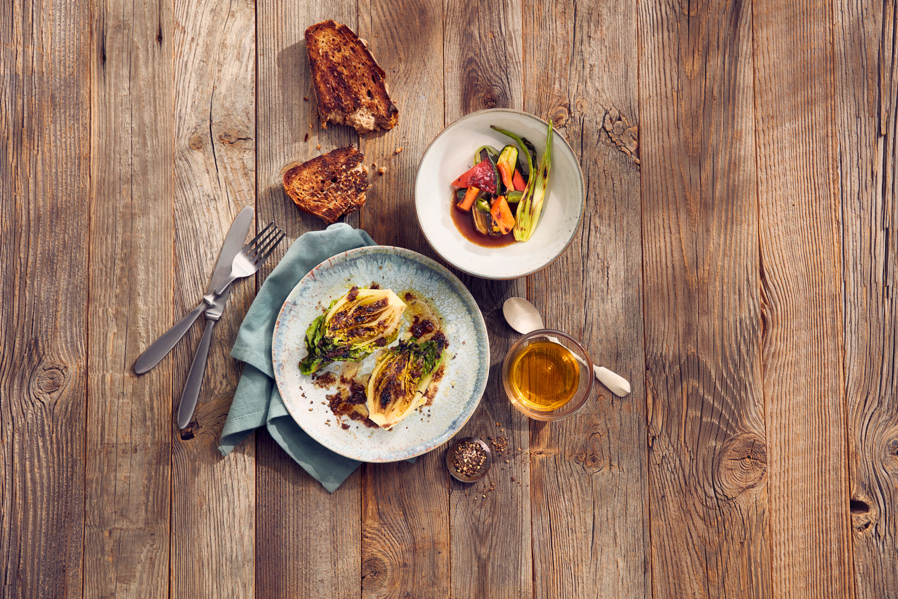 Gegrillte Salatherzen mit Grill Vinaigrette | Ahornsirup aus Kanada