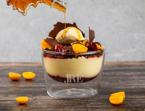 Ahornsirup-Eis & -Mousse