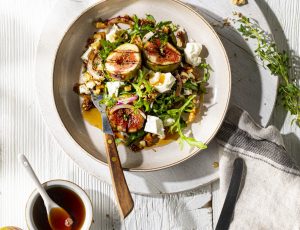 Gegrillte-Feigen-Salat mit Ahorn-Dressing