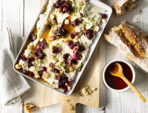 Maple-Onion-Cream-Cheese-Platte