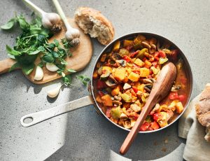 Ahornsirup-Kürbis-Ratatouille