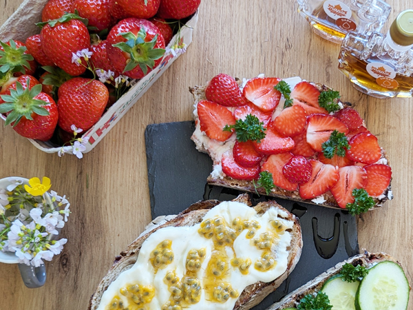 Ahorn-Sauerteigbrot_Strawberry-Cheesecake